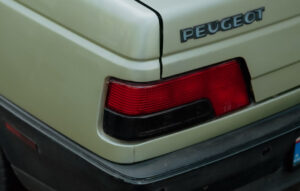 Peugeot 405